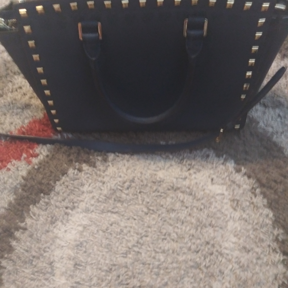 Michael Kors studded satchel - Picture 3 of 3